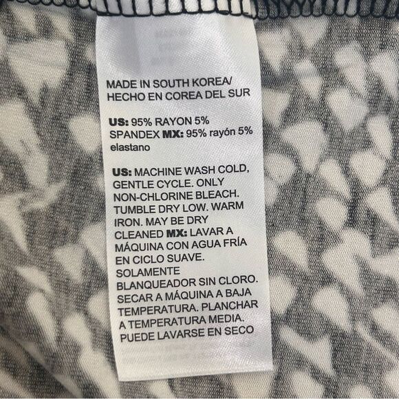 Chico’s black with white dots layering long sleeve top size large top - Picture 7 of 8